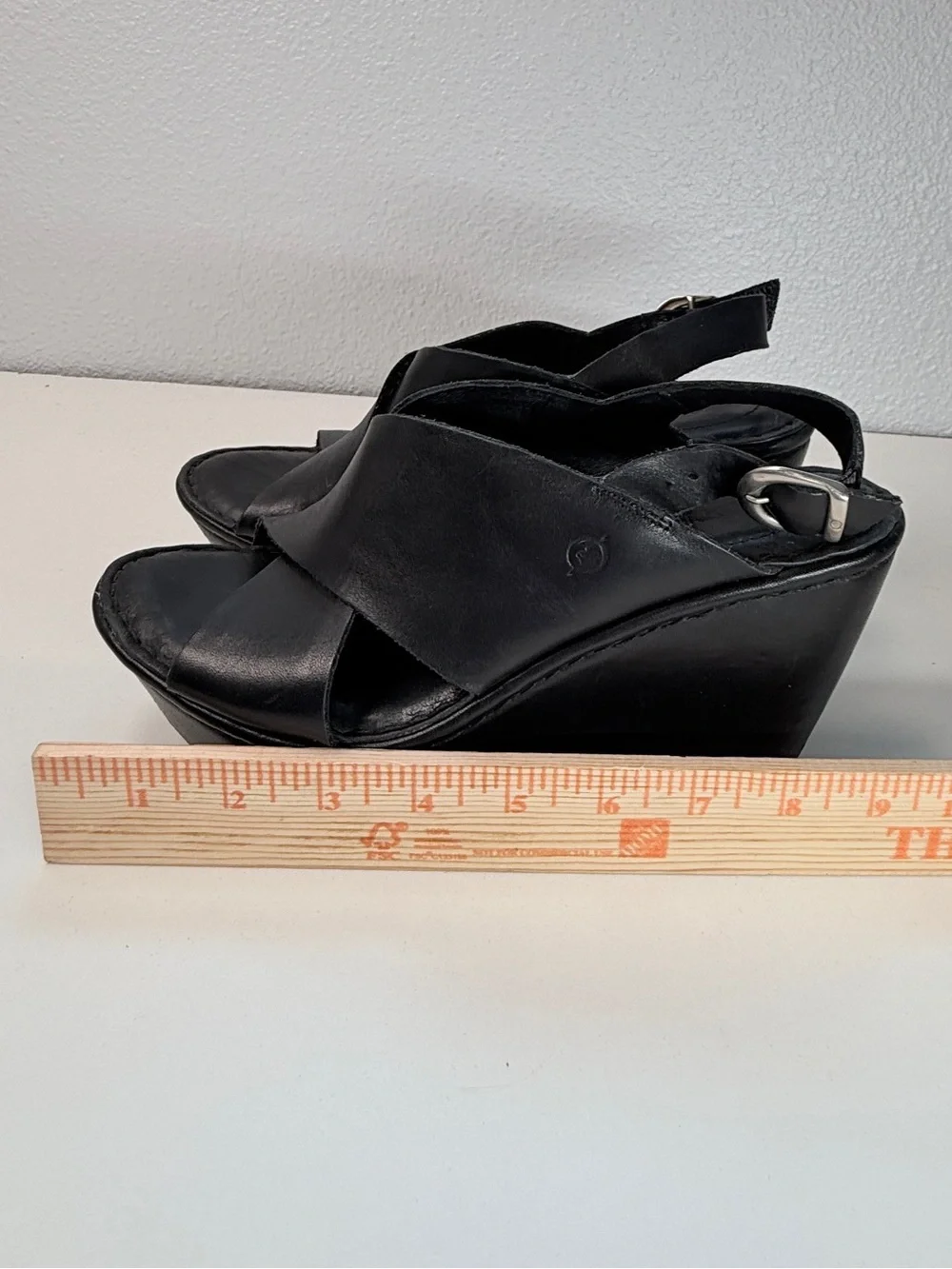Born Black Leather Platform Wedge Sandals Slingback Comfort Heels size 8.5